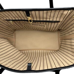 Louis Vuitton Collaboration Tote Neverfull Legends League Bag